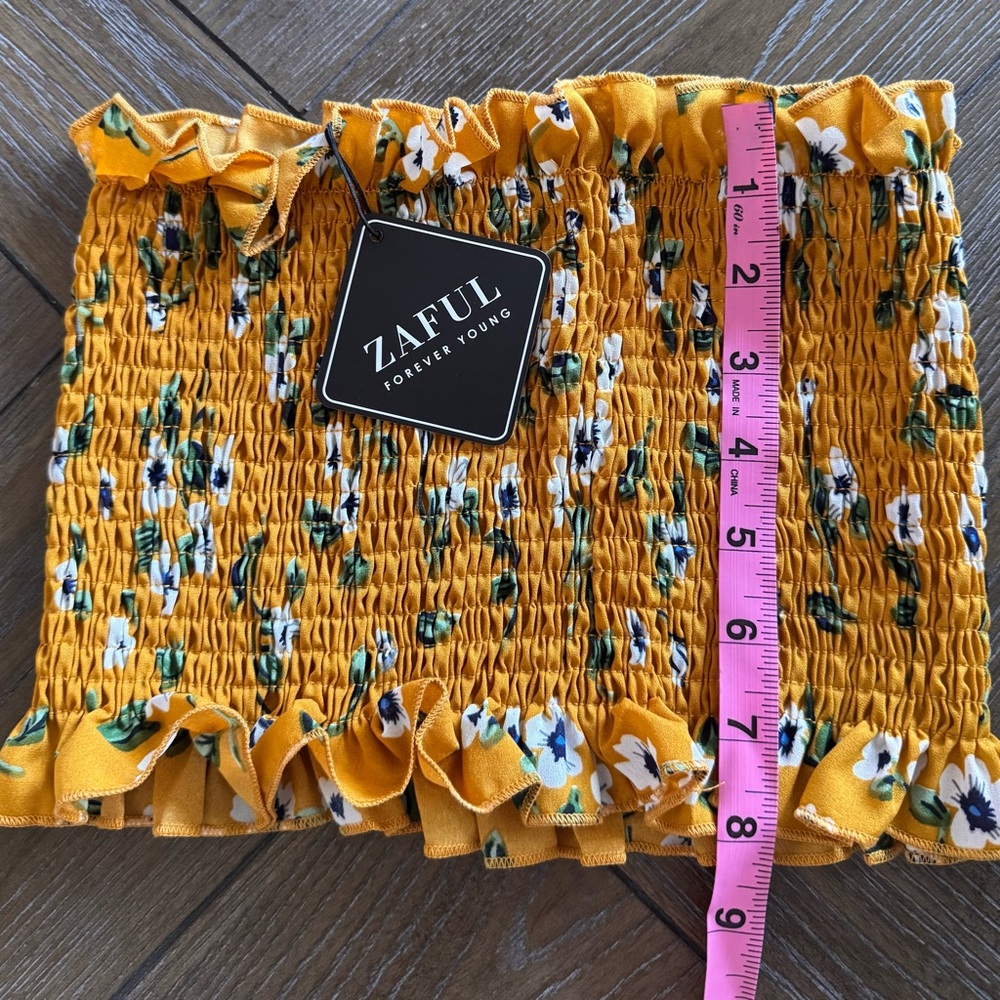 Zaful Yellow Floral Smocked Crop Top